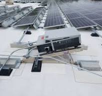 Tips for solar inverter mounting on commercial rooftops