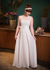 Brautkleid mit einem interessanten akzent. Pin Auf Hochzeit