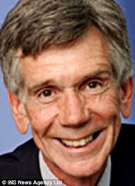 Triple killer Ian McLoughlin who murdered Good Samaritan is jailed for 40  years