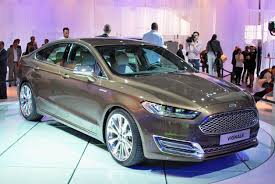Ford Mondeo Classes Up With Premium Vignale Trim Ford Mondeo Ford Vignale Sedan