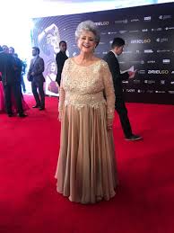 92 years old) 2021 body stats. El Heraldo De Mexico Na Twitteru La Actriz Queta Lavat Es De Las Primeras En Llegar A Los Arieles2018 Esta Noche Recibe El Galardon De Oro Como Homenaje A Su Trayectoria Losarielesporelheraldo