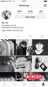 Ruangan ini tergolong cukup, selain ada tempat . Kim Taehyung Instagram Account