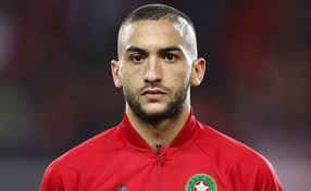 وتوجه زياش، الذي لم يشارك في المباراة النهائية بقرار فني، بعد تتويجه بميدالية دوري الأبطال، توجه إلى الجماهير في. Ù„ÙŠÙˆÙ† ÙŠØ¯Ø´ Ù† Ù…Ø­Ø§Ø¯Ø«Ø§ØªÙ‡ Ù…Ø¹ Ø£ÙŠØ§ÙƒØ³ Ù„Ø§Ù†ØªØ¯Ø§Ø¨ Ø­ÙƒÙŠÙ… Ø²ÙŠØ§Ø´