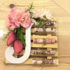 نتيجة بحث الصور عن تغليف هدايا بالورد wedding gifts packaging eid gifts flower gift