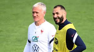 L'equipe de france prend les commandes face au portugal grâce à un nouveau but de karim benzema, qui s'offre un doublé ! Euro 2020 News France Euro 2020 Team Preview How Big A Difference Does Karim Benzema Make Eurosport