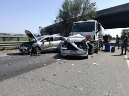 Tre le auto coinvolte, una volkswagen polo, una renault megane e una golf. Tragico Incidente Sulla Fi Pi Li Due Morti E Quattro Feriti Corrierefiorentino It