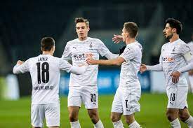 Real madrid will have a battle on their hands to sign german midfielder florian neuhaus, with borussia dortmund and tottenham also entering the race. Could Marco Rose Take Bayern Munich Target Florian Neuhaus To Borussia Dortmund Updated Rose Says No Bavarian Football Works