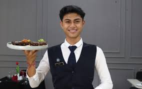 Apa itu Hospitality? Yuk Tambah Wawasanmu Bersama BCC, Kampus Perhotelan  Dan Kapal Pesiar Terbaik Di Bali | Bali Crystal College
