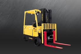 A range of counterbalanced electric forklift trucks which can provide top performance levels with considerable savings on running costs. 4 Wheel Electric Forklift Trucks