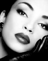 Pin By Fredy 13 Antihero 8 On Cool People In B W Sade Beautiful Voice Sade Adu