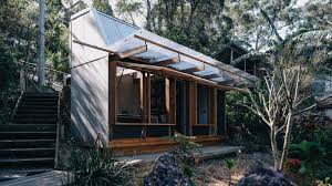 Moving Shutters Of Corrugated Plastic Shade This Drawing Studio Pavilion In The Illawarra Escarpment Australi Plastic Shutters Corrugated Plastic Window Place