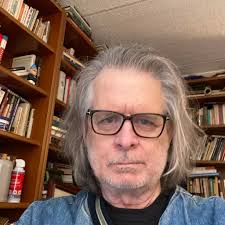 Who is father of bryophyte ? 1) Hedwig 2) Bentham 3) Tkhta jan