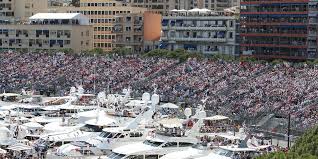 Die ampeln sind aus und das rennen läuft! Monaco Formel 1 Gp Monaco Das Rennen Im Wohnzimmer Des Fursten Rheinische Anzeigenblaetter De