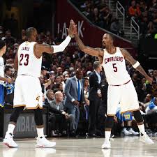 Jr Smith Says Lebron James Was Made In A Lab After Alley Oop Off Backboard Nba Teams Lebron James Lebron James Jr