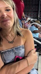 Lynne Crouse's Instagram, Twitter & Facebook