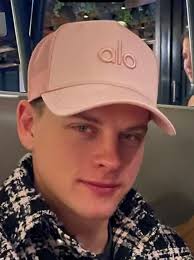 Criticism of defending billionaires