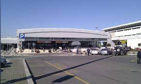 I am travelling to rome for new year's eve this year. How To Travel Into Rome City From Ciampino Airport