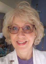 Frieda Cook's Instagram, Twitter & Facebook