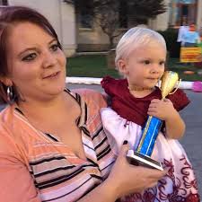 Mom Miranda Stang with Maddie