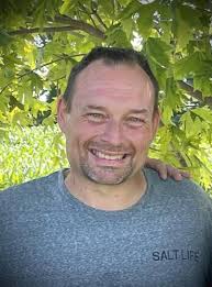 Search Albert Combs Obituaries and Funeral Services