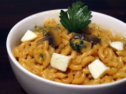 Recette De Risotto De Coquillettes Tomate Et Mozzarella Recette Recette Risotto Recettes De Cuisine Risotto