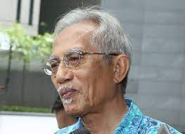 Furthermore the website is monetizing from google adsense. Kadir Jasin Dr M Was Firm On Power Transition Plan Bersatu Wasn T Pleased