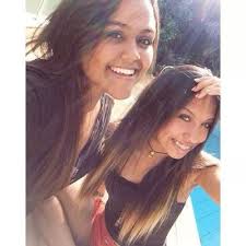 • este canal é um fc da série original da youtuber camila loures, xis!!! Fc Camila Loures Fc Camilaloures Twitter