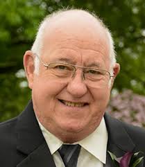 Obituary information for Earle Edward Simons