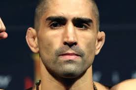 UFC Fight Night 78 results: Ricardo Lamas batters Diego Sanchez, wins  gritty decision