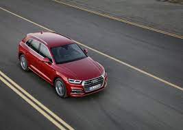 The New Audi Q5 Grew In All Dimensions Longer Wider And Higher Than The Predecessor And Up To 90 Kilograms Lighter Audi Q5 Audi Luxury Car Rental