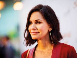 The stigma surrounding plastic surgery is disappearing as more mothers share their experiences, and why surg. Courteney Cox Cosmetic Surgery Made Me Look Fake Hollywood Gulf News