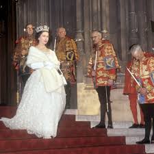 Un bien triste jour pour l'angleterre mais surtout pour la reine elisabeth ii qui vient de perdre ce 9 avril son époux, son roc. In Pictures Queen Elizabeth Ii At 90 In 90 Images Bbc News