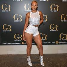 The couple was spotted kissing outside of a chipotle in atlanta. Lamar Odom Goes Instagram Official With His New Girlfriend Sabrina Parr