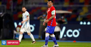 Jun 04, 2021 · lejos parecen haber quedado los tiempos de enfrentamientos para lionel messi y gary medel. There Is No Chilean More Disgusting Than Medel Argentine Fans Rage Against The Pitbull On Twitter Football Archyworldys