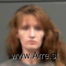 Wendy Stasel's Instagram, Twitter & Facebook