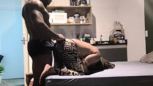 顶臀强摸 地铁痴汉-极致露出黑丝美臀