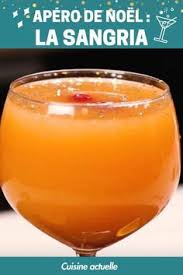 La Sangria De Noel Le Cocktail Indispensable Des Fetes Sangria De Noel Sangria Punch De Noel