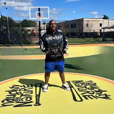 It's the "Simple Things" in life that always kept me grounded! It's EASY to  get lost in life! I chose to stay 10 Toes down in my hometown.... East  Orange, NJ aka