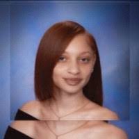 Katherine Diggins's Instagram, Twitter & Facebook