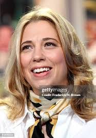 Beth Bernstein's Instagram, Twitter & Facebook