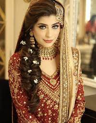 Bunto Kazmi Bridal Makes By Sara Salon And Spa Karachi Hair Styles Pakistani Dresses Long Hair Styles Men