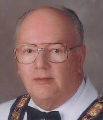 Donald E Hamer (1936-2014)