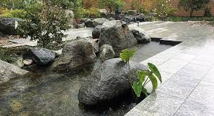 Natural Rock And Water Feature Modern Japanese Garden Modern Zen Garden Japanese Garden Landscape