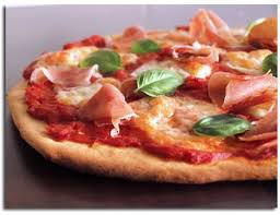 Pate A Pizza Maison Les Conseils D Alba Pezone Pour La Reussir Cookismo Recettes Saines Faciles Et Invent Pate A Pizza Pate A Pizza Maison Pizza Maison