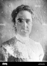 Henrietta Grace's Instagram, Twitter & Facebook