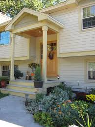 How to decorate the foyer of a raised ranch house? Split Level Home Entryway Decor Horitahomes Com
