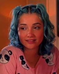 Amanda Geronimo's Instagram, Twitter & Facebook