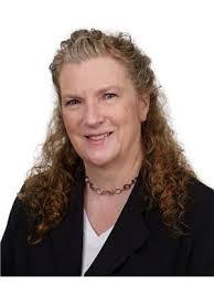 Shelley Pratt's Instagram, Twitter & Facebook