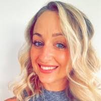 Laura Leclerc's Instagram, Twitter & Facebook