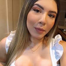 Veronica Oropeza (@veronicaaoropza)